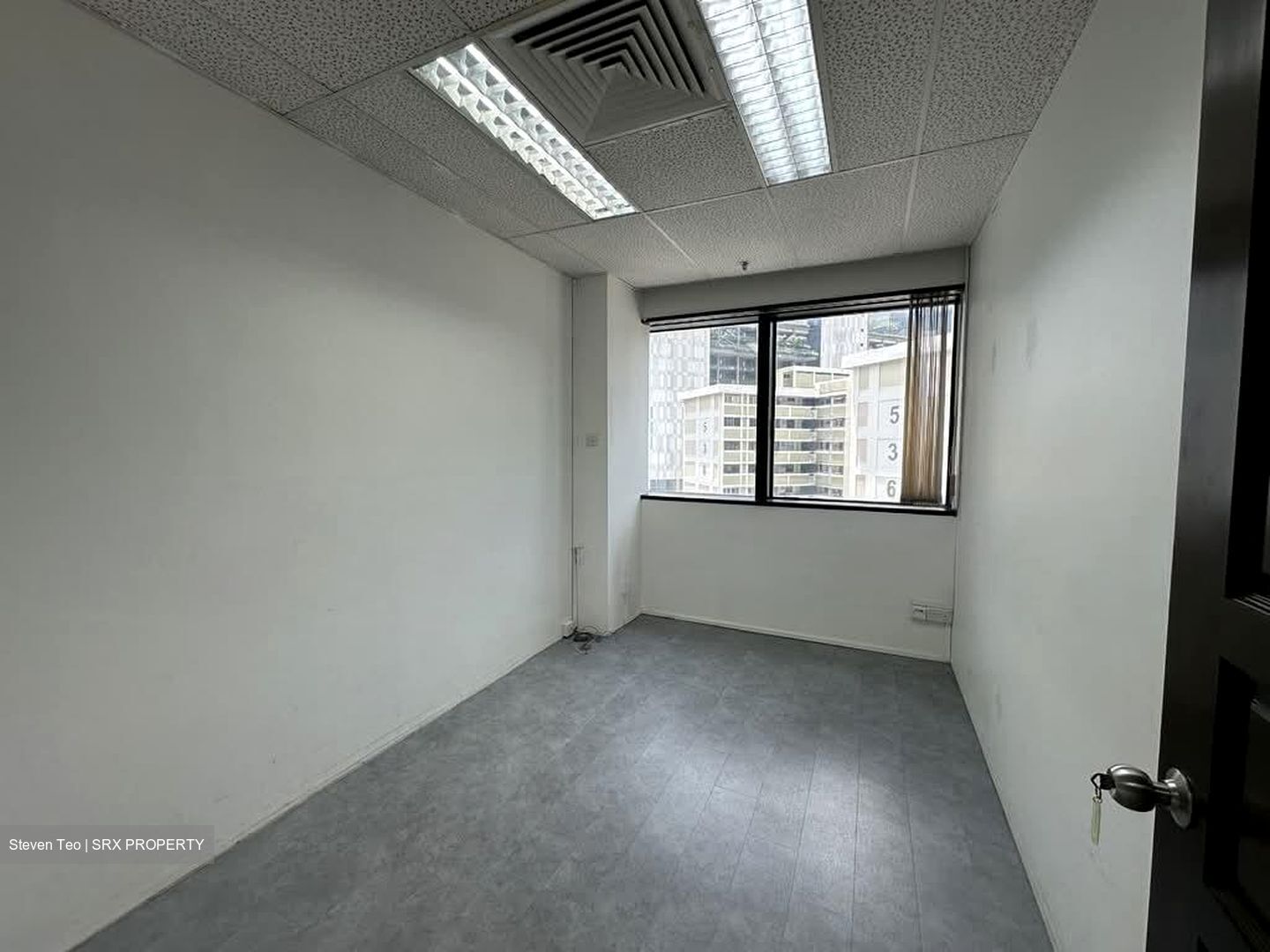 Chinatown Point (D1), Office #576577131